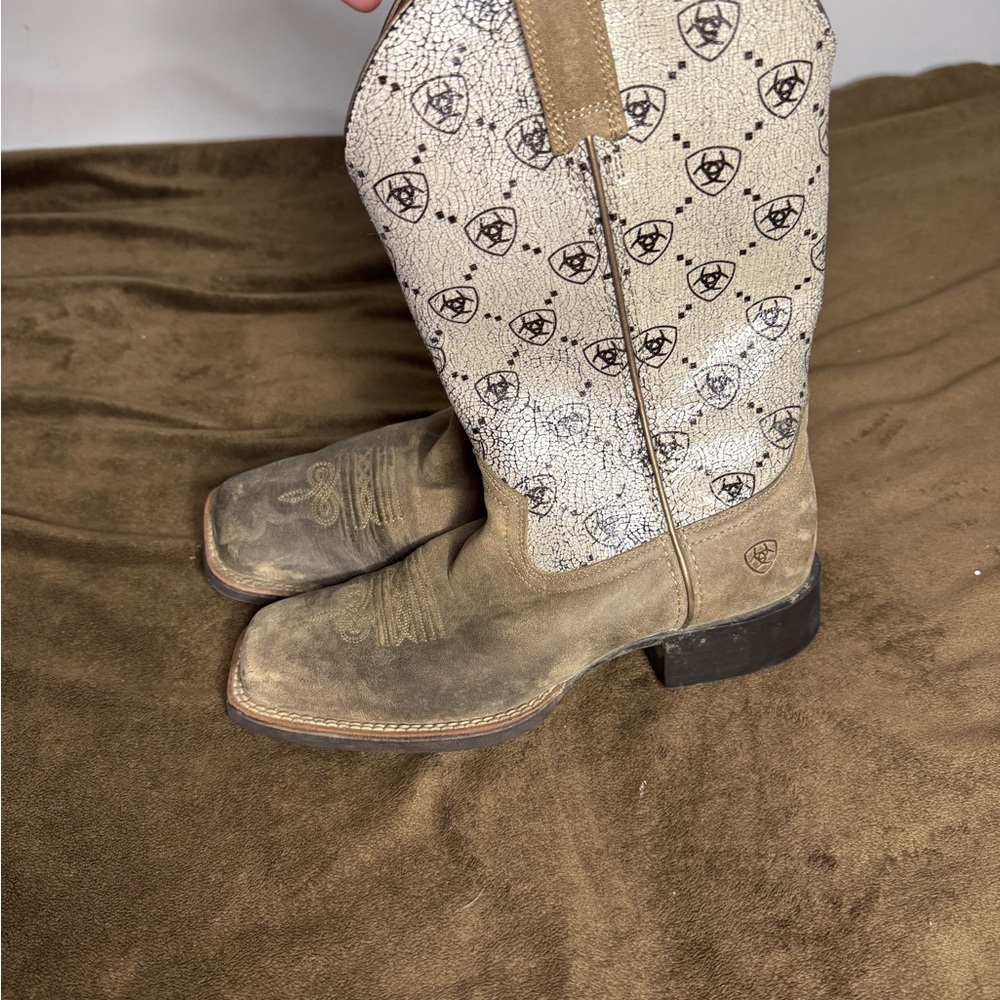 Western boots - Picture 2 of 5